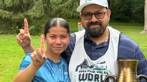 Julio Cisneros and his daughter Irene at the 2026 World Championships